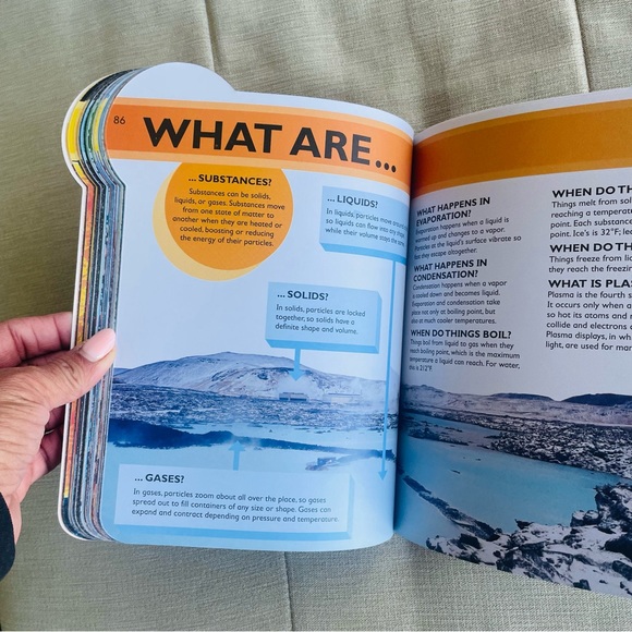 Discovery Kids Question and Answer book - Picture 4 of 5